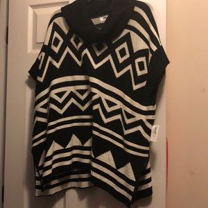 Old navy poncho sweater